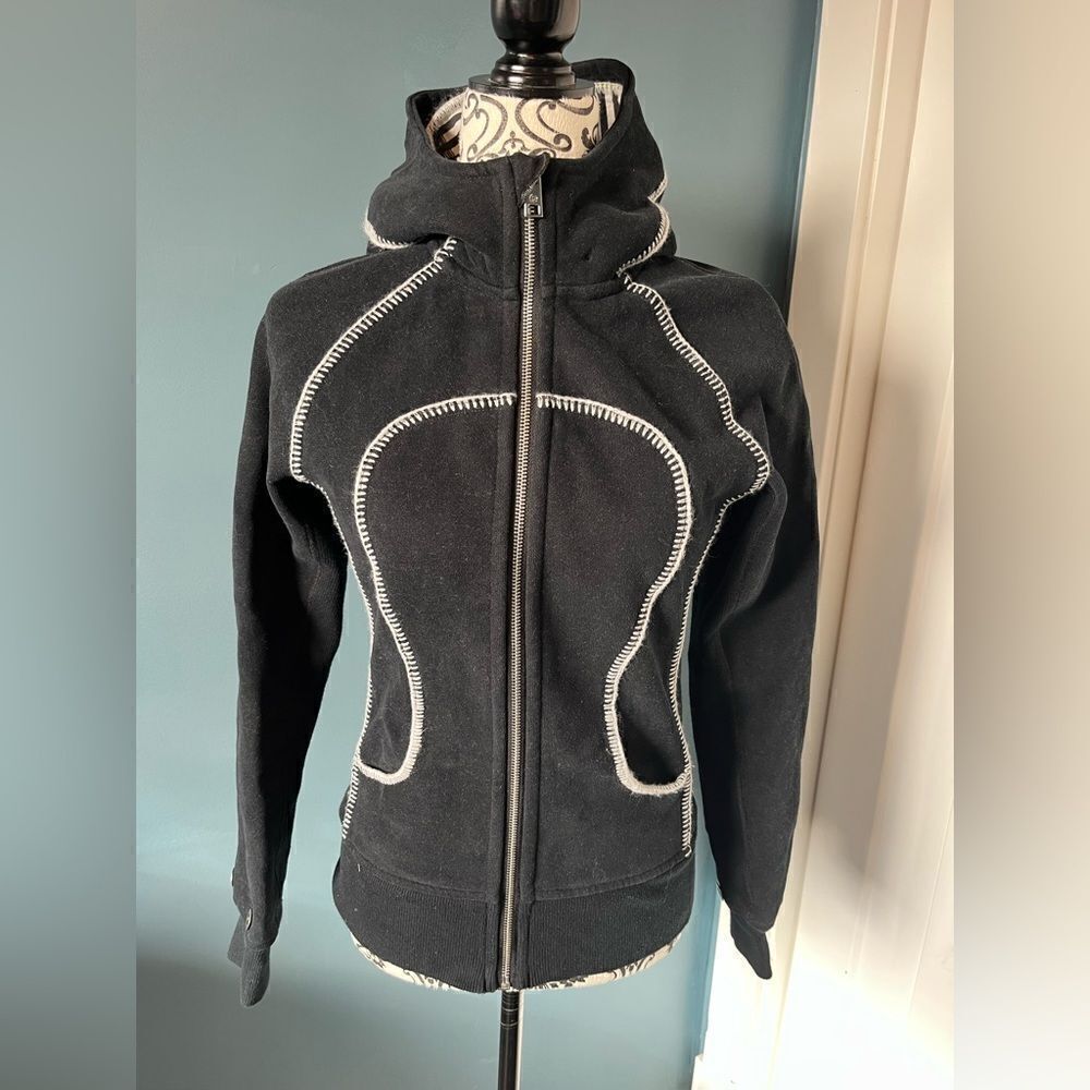 🖤Lululemon *Special Edition Scuba Hoodie​🖤